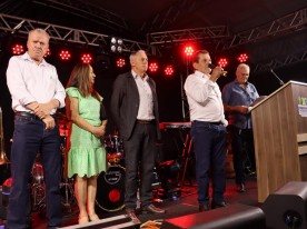 Abertura da programação do Natal conta com a presença do Legislativo