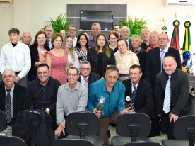 Solenidade homenageia ex-presidentes Legislativos